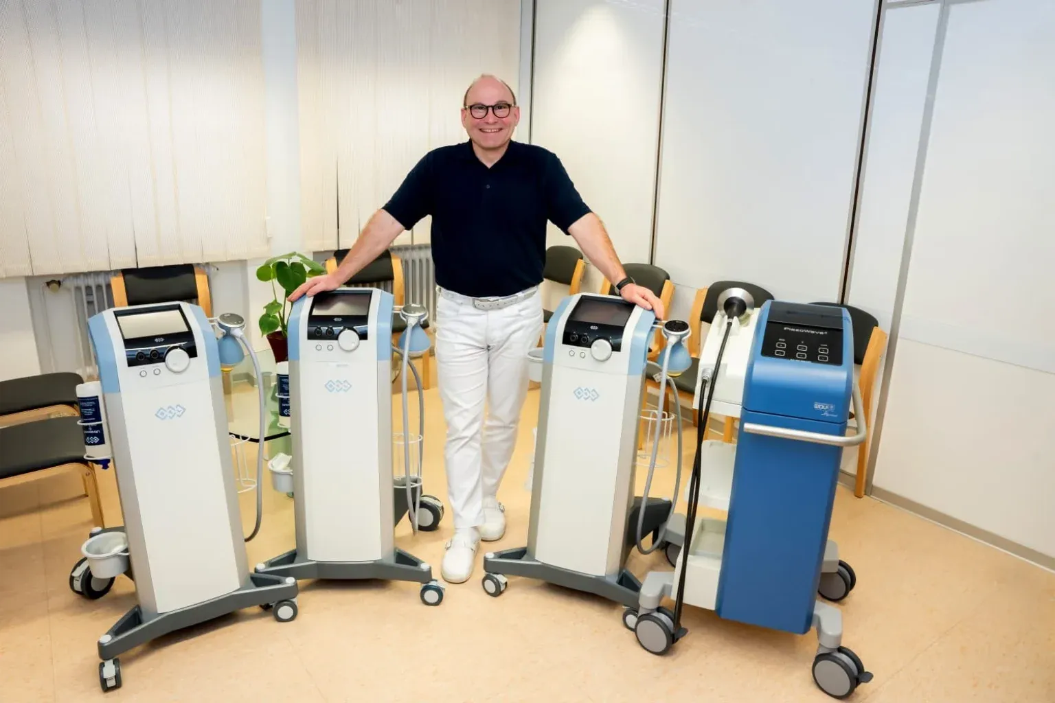 Behandlung mit Stoßwellentherapie